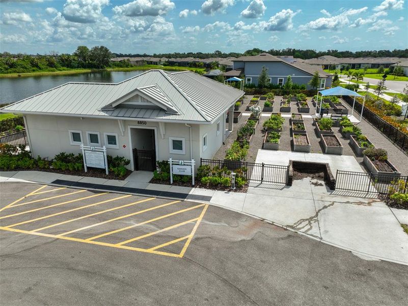 Community amenities in Del Webb BayView, Parrish (Image 50).