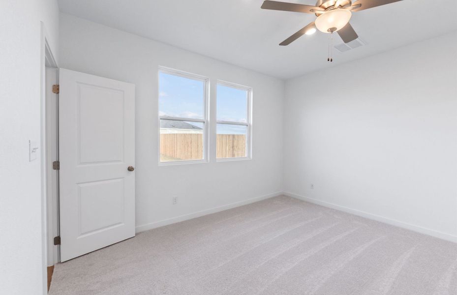 Spacious, unfurnished interior of a new home in Alto, San Marcos (Image 23).