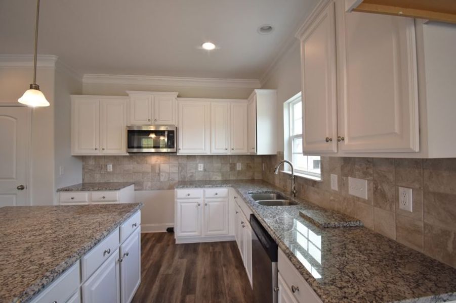 Furnished interior view inside a new home in Avondale, Greensboro (Image 7).