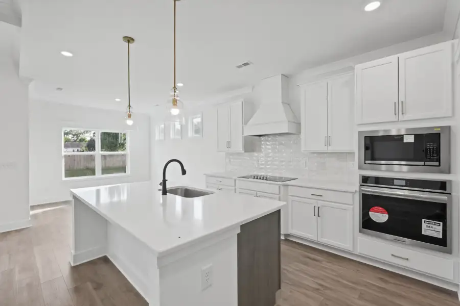 *Photo of example home. Selections & finishes may vary.