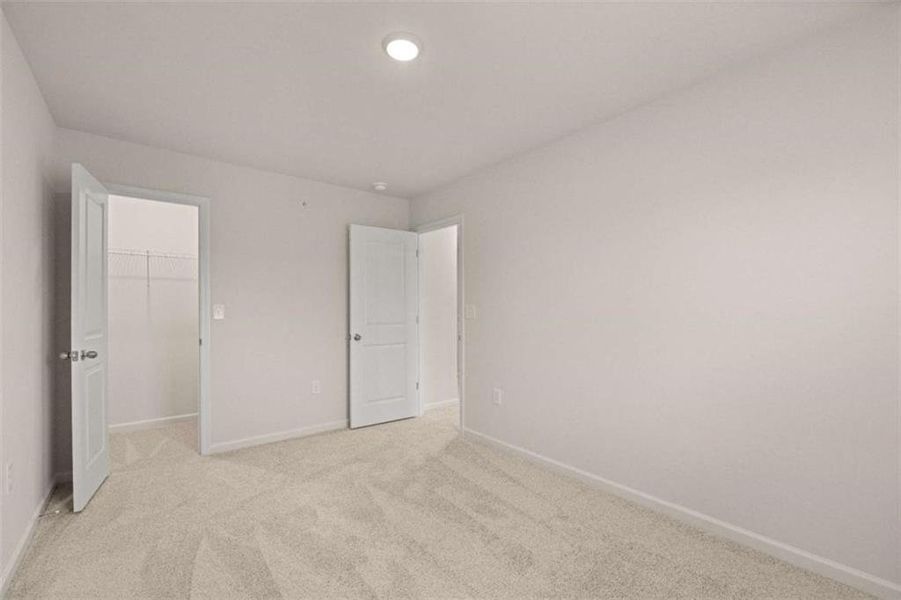Spacious, unfurnished interior of a new home in , Jonesboro (Image 15).
