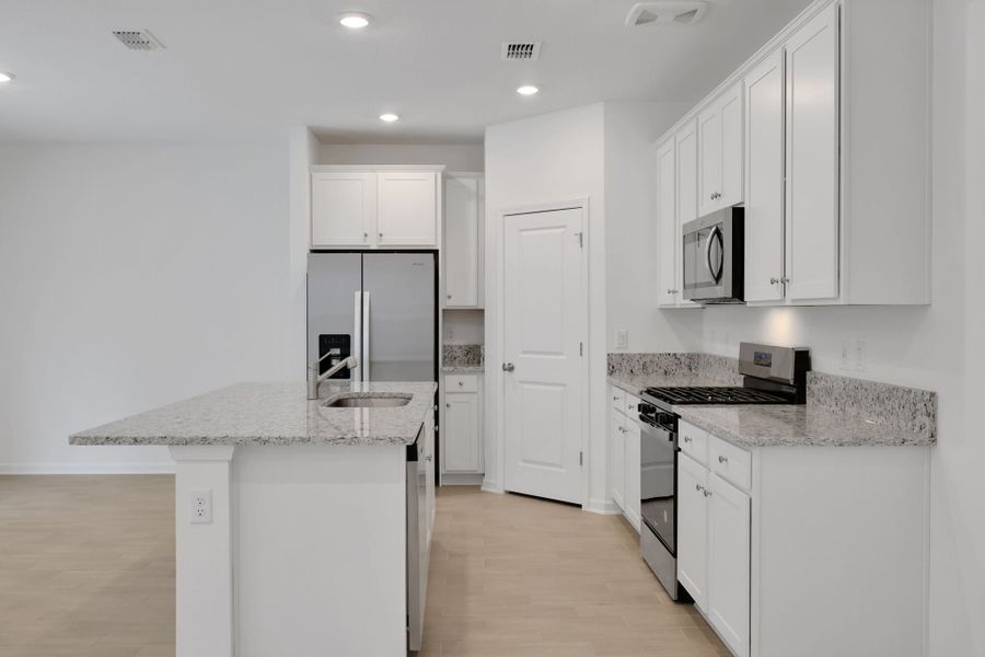 New Home in Green Cove Springs, FL.  - Slide 7