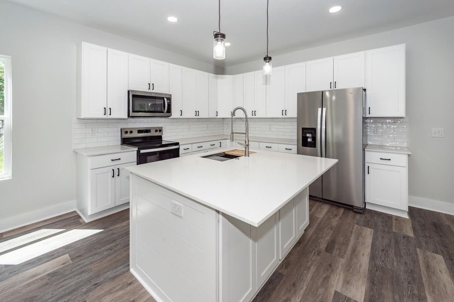 Furnished interior view inside a new home in , Hanahan (Image 3).