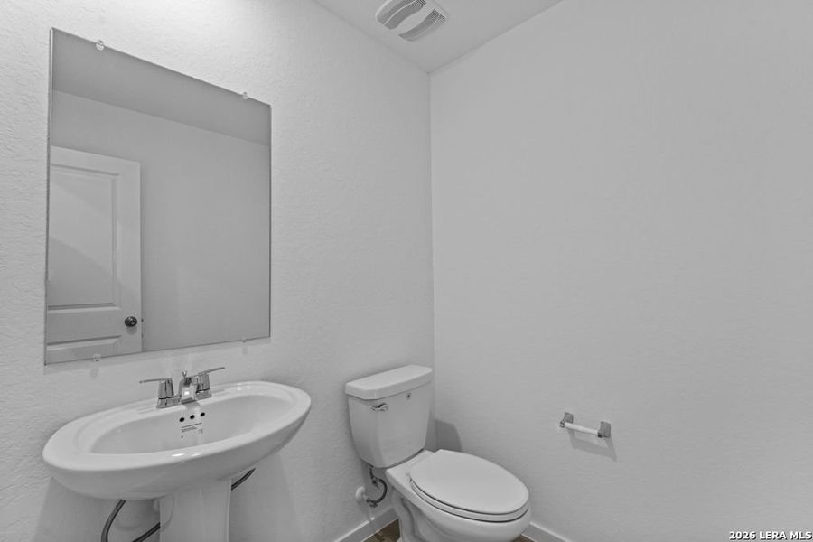 Furnished interior view inside a new home in Grace Valley, Marion (Image 10).
