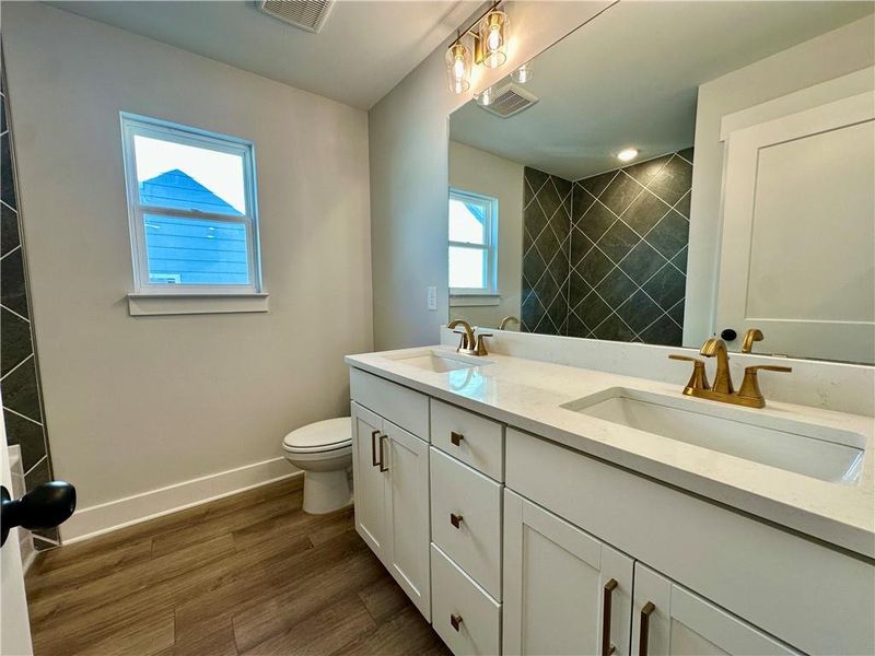 Furnished interior view inside a new home in Twin Lakes, Hoschton (Image 8).