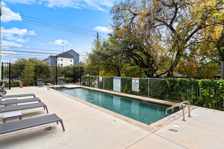 Community amenities in , Austin (Image 18).