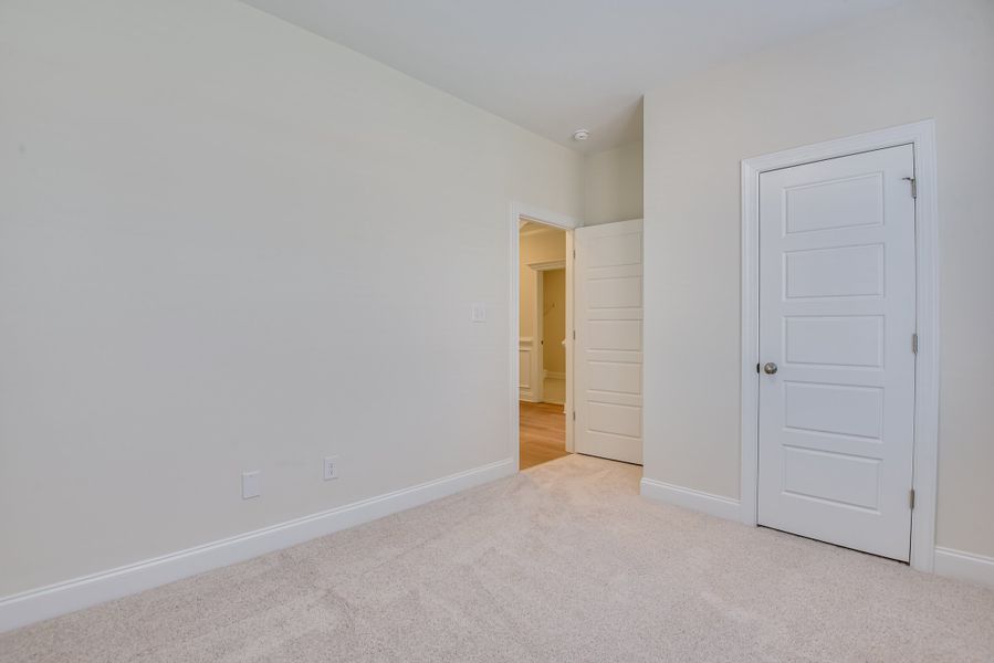 Spacious, unfurnished interior of a new home in The Sanctuary, Aiken (Image 15). Spacious, unfurnished interior of a new home in The Sanctuary, Aiken (Image 15).