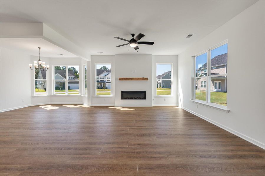 Spacious, unfurnished interior of a new home in Oakley Pointe, Moncks Corner (Image 33).