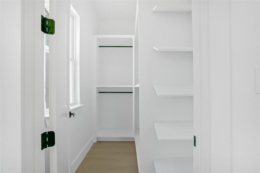 Spacious, unfurnished interior of a new home in , Dallas (Image 20). Spacious, unfurnished interior of a new home in , Dallas (Image 20).