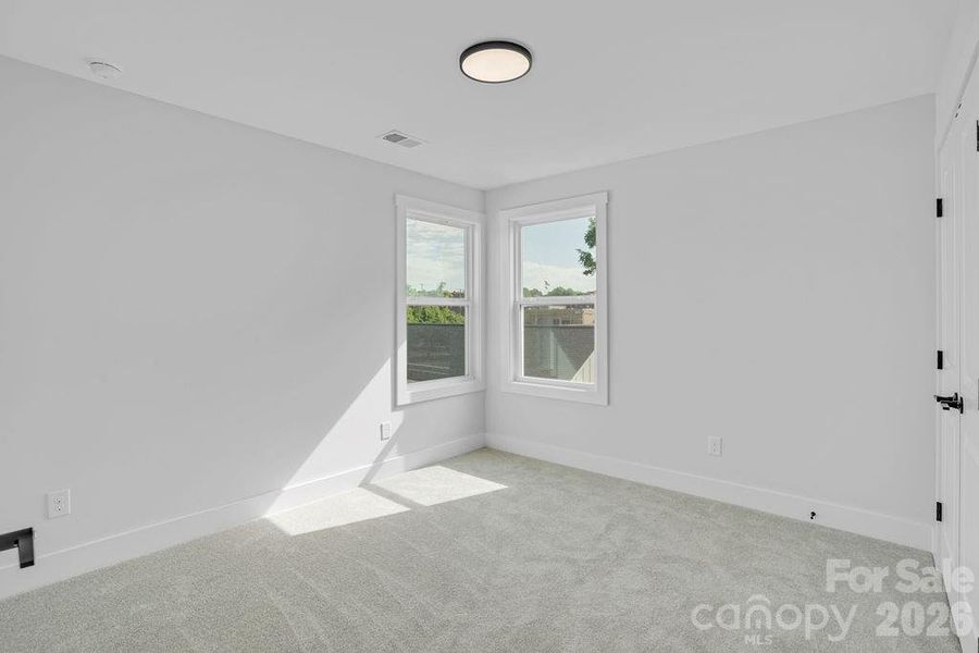 Spacious, unfurnished interior of a new home in , Gastonia (Image 11).