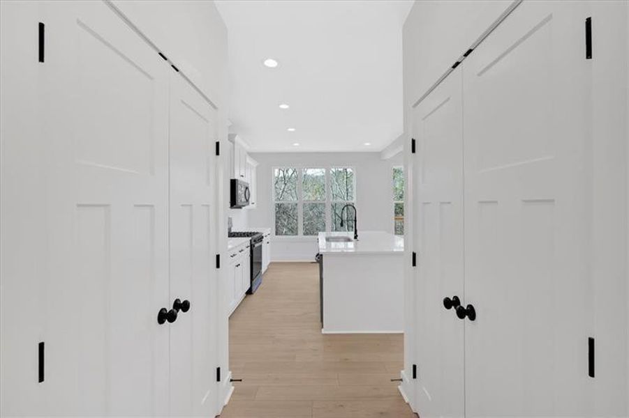 Spacious, unfurnished interior of a new home in , Dallas (Image 18). Spacious, unfurnished interior of a new home in , Dallas (Image 18).