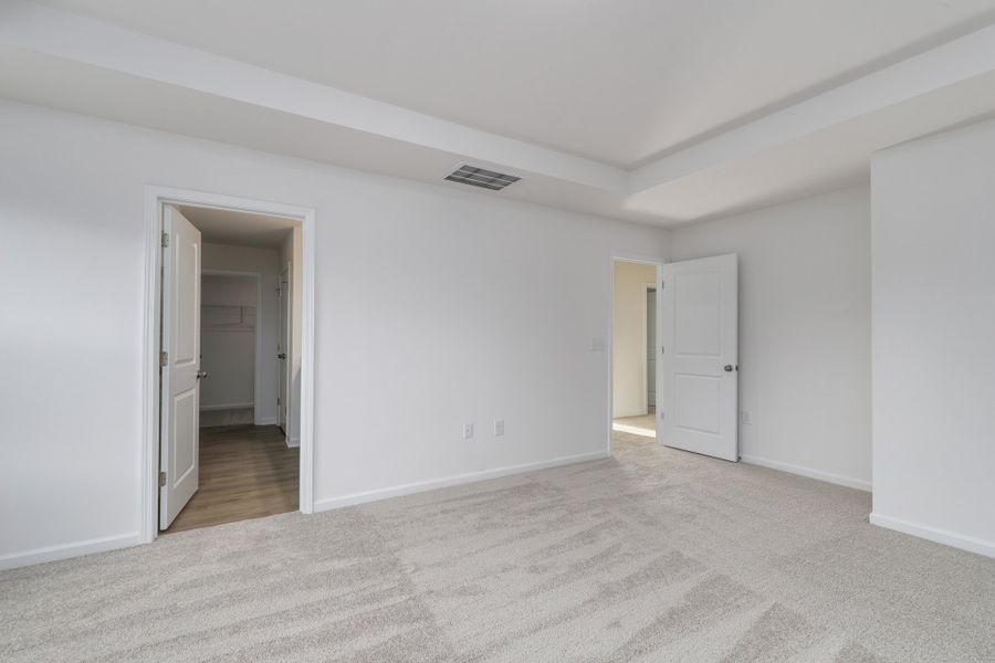 Spacious, unfurnished interior of a new home in Jordan Grove, Conway (Image 32).