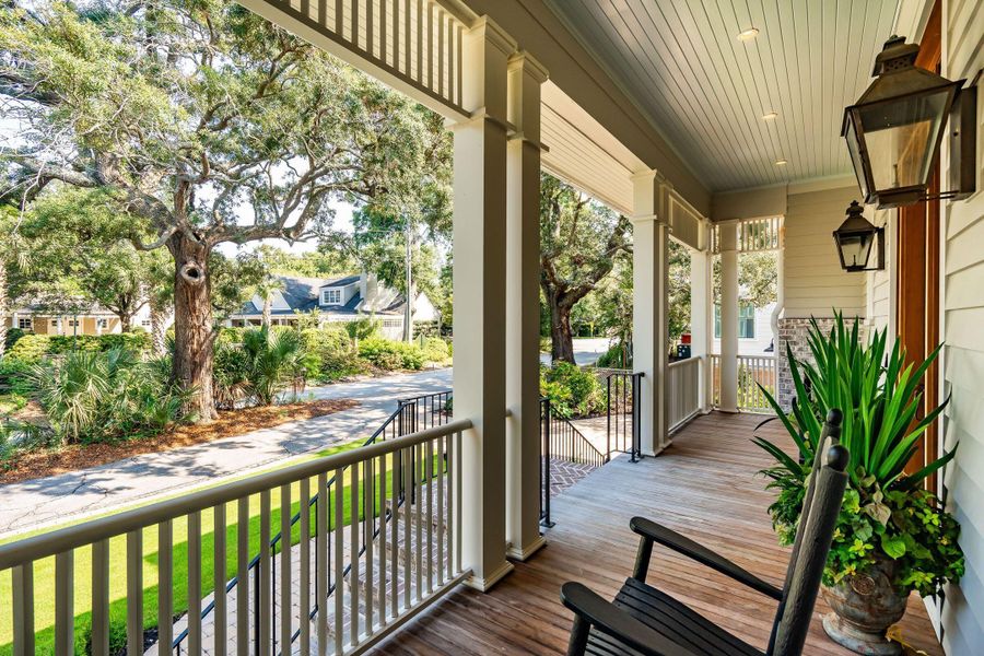 Exterior details and patio area of a home in , Mount Pleasant (Image 45).