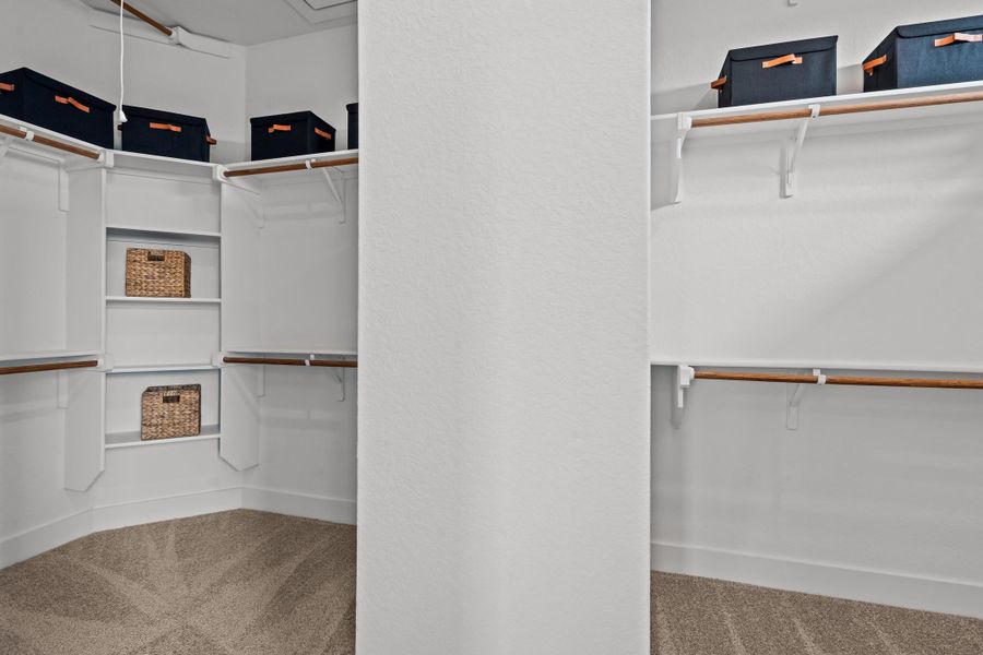 Spacious, unfurnished interior of a new home in Lariat, Liberty Hill (Image 23).