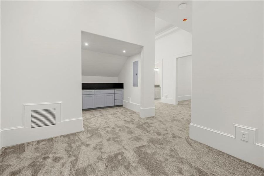 Spacious, unfurnished interior of a new home in , Milton (Image 51).