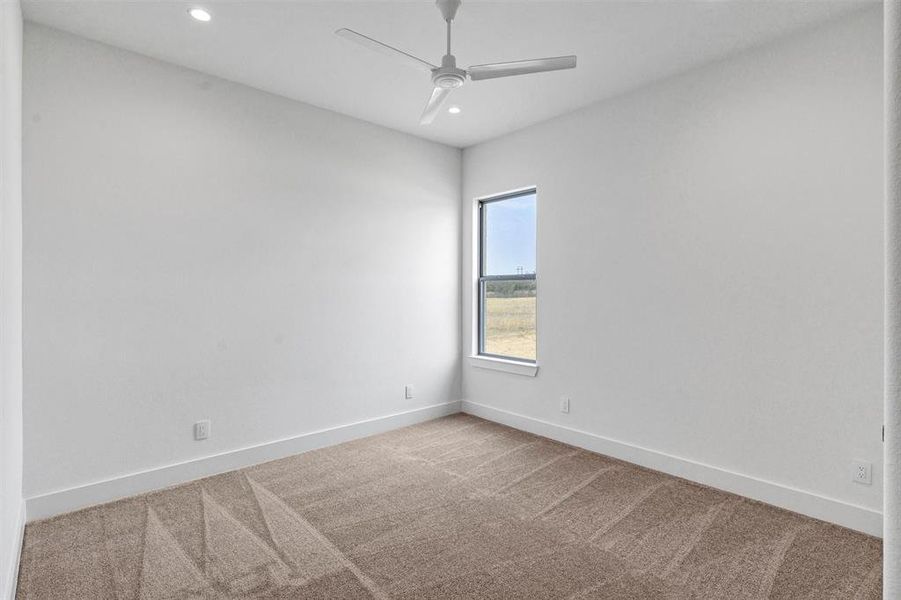 Spacious, unfurnished interior of a new home in , Granbury (Image 30).