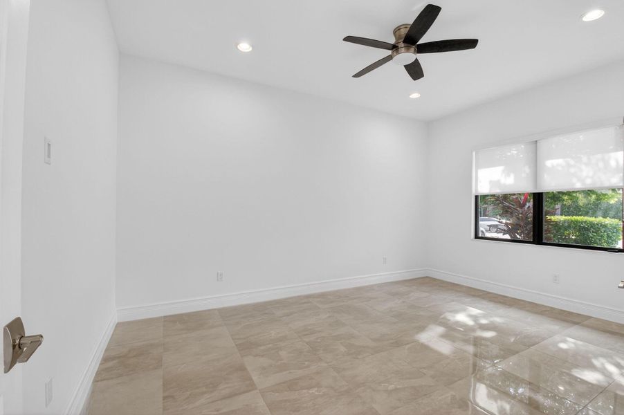Spacious, unfurnished interior of a new home in , Boca Raton (Image 46).