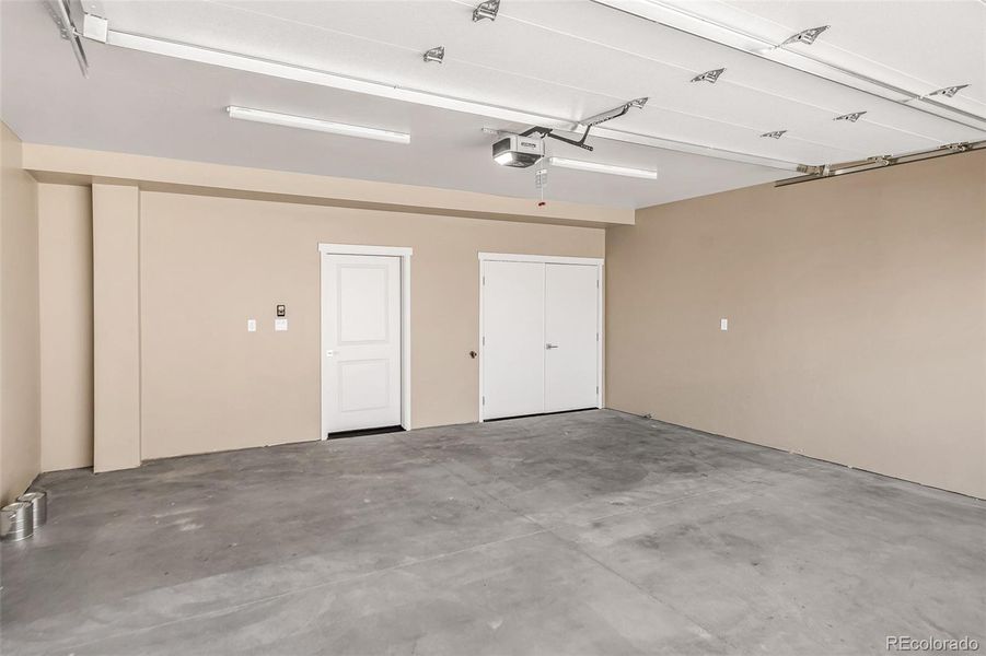 Spacious, unfurnished interior of a new home in , Grand Junction (Image 22).