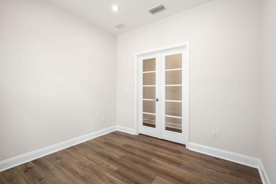 Spacious, unfurnished interior of a new home in Del Webb Savannah at Heartwood, Richmond Hill (Image 33). Spacious, unfurnished interior of a new home in Del Webb Savannah at Heartwood, Richmond Hill (Image 33).