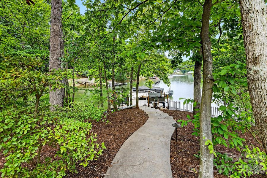Natural landscape and outdoor views near  in Denver (Image 39).