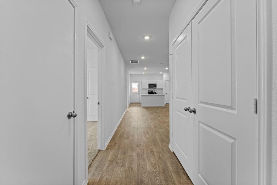 Spacious, unfurnished interior of a new home in , Kyle (Image 16).