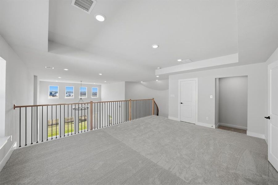 Spacious, unfurnished interior of a new home in Brookhollow West, Prosper (Image 29).