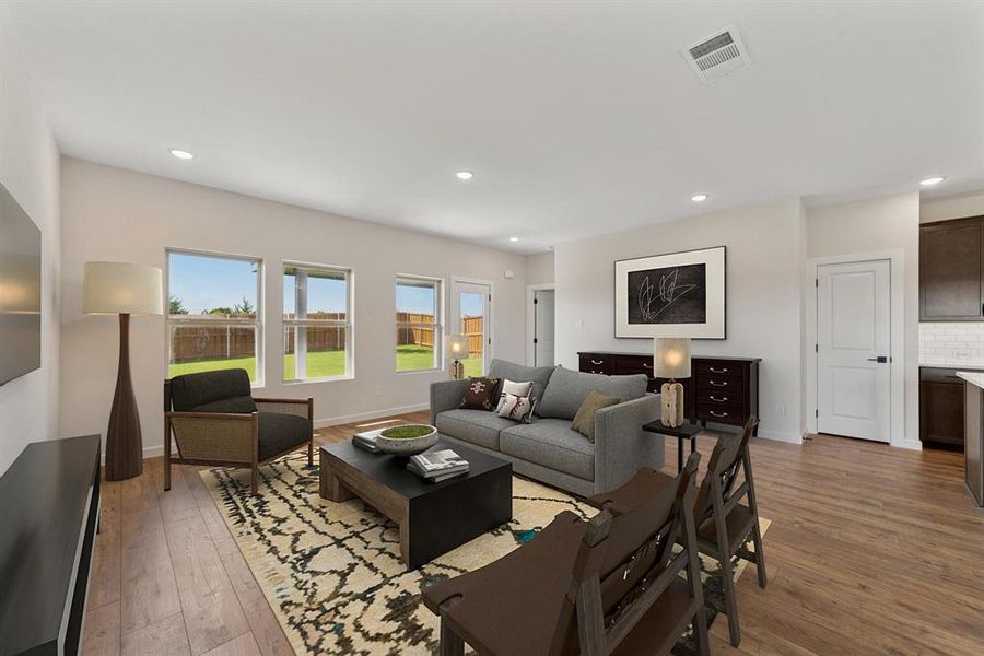 Furnished interior view inside a new home in Rolling Ridge, Van Alstyne (Image 5). Furnished interior view inside a new home in Rolling Ridge, Van Alstyne (Image 5).