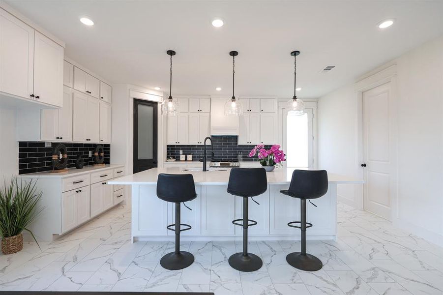 Furnished interior view inside a new home in , Fort Worth (Image 15). Furnished interior view inside a new home in , Fort Worth (Image 15).