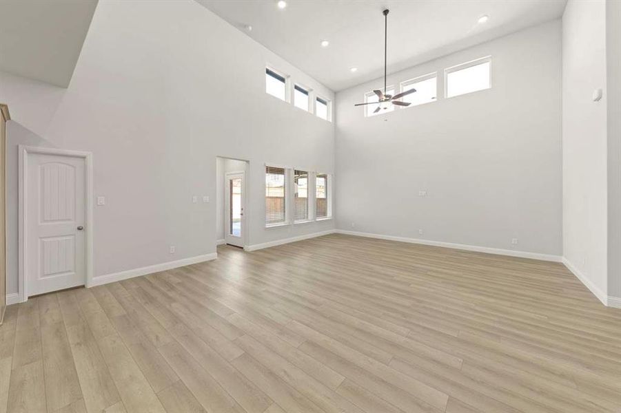 04_ 14550 Helena, Pilot Point