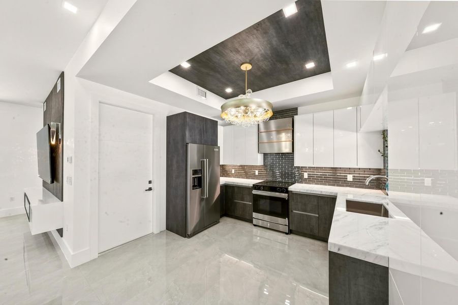 046-055-Kitchen-1500x1000 046-055-Kitchen-1500x1000