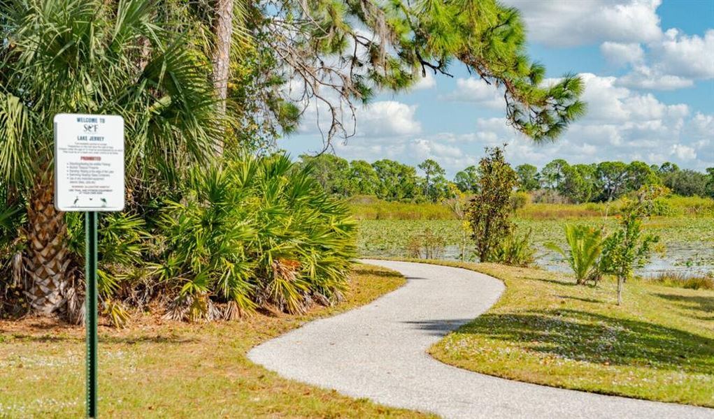 Natural landscape and outdoor views near Wellen Park Golf & Country Club in Venice (Image 23). Natural landscape and outdoor views near Wellen Park Golf & Country Club in Venice (Image 23).