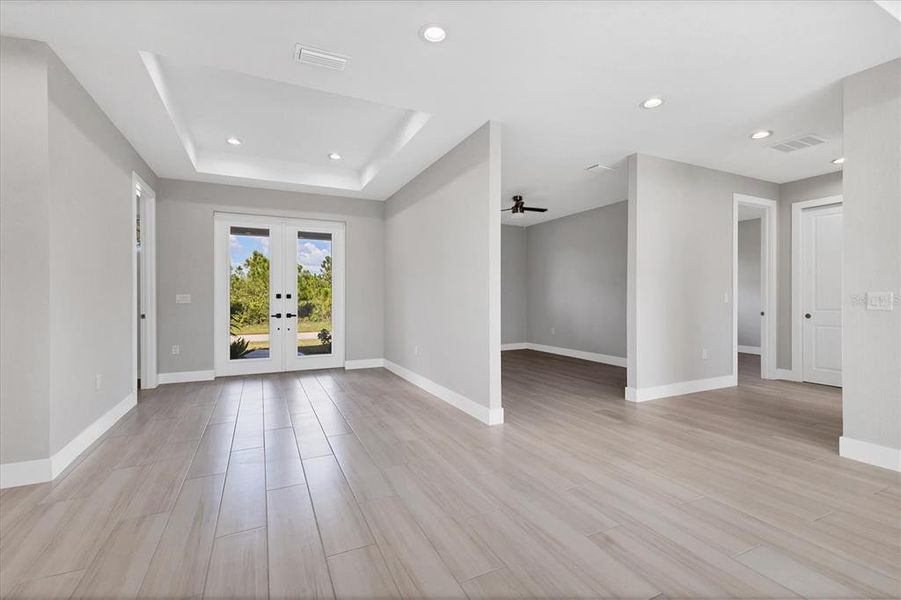 Spacious, unfurnished interior of a new home in , Port Charlotte (Image 23). Spacious, unfurnished interior of a new home in , Port Charlotte (Image 23).