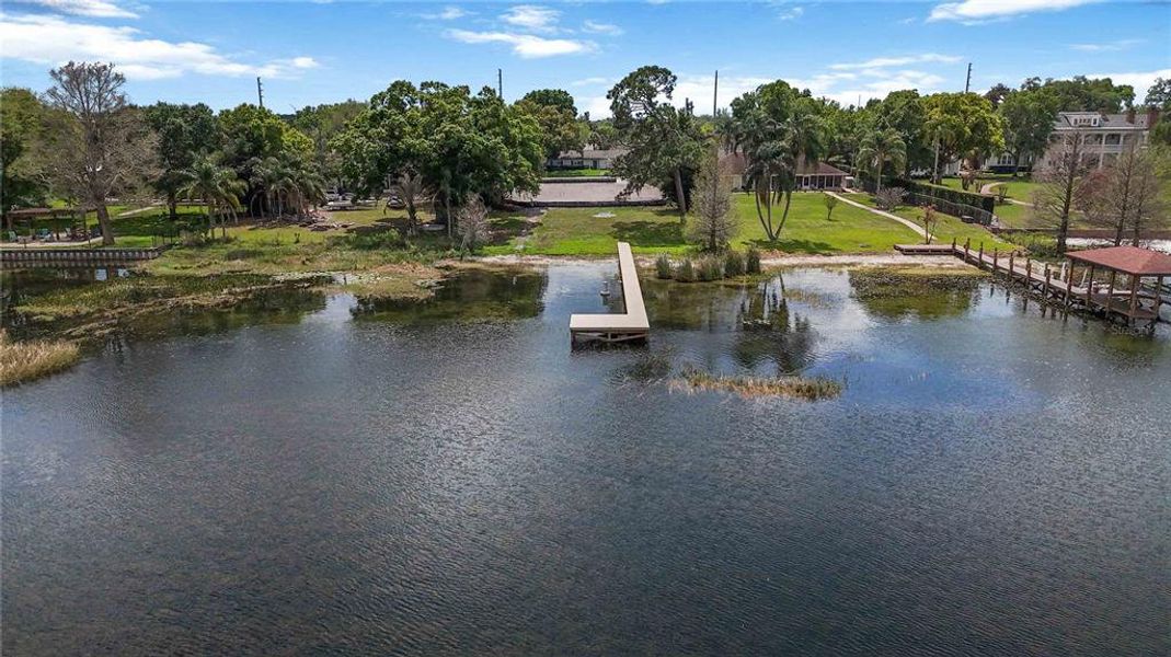 Image 6 of a home in . Image 6 of a home in .