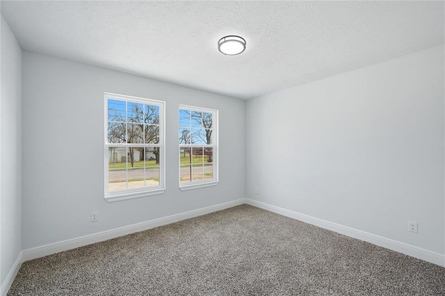 Spacious, unfurnished interior of a new home in , Hearne (Image 10).