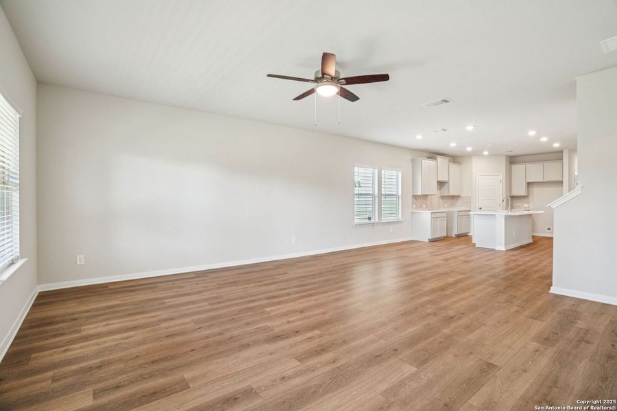 Spacious, unfurnished interior of a new home in Royal Crest, San Antonio (Image 26). Spacious, unfurnished interior of a new home in Royal Crest, San Antonio (Image 26).