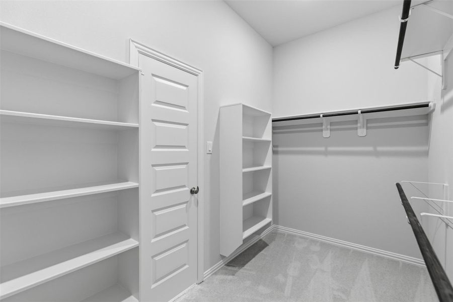 Spacious, unfurnished interior of a new home in Westland Ranch, League City (Image 18). Spacious, unfurnished interior of a new home in Westland Ranch, League City (Image 18).