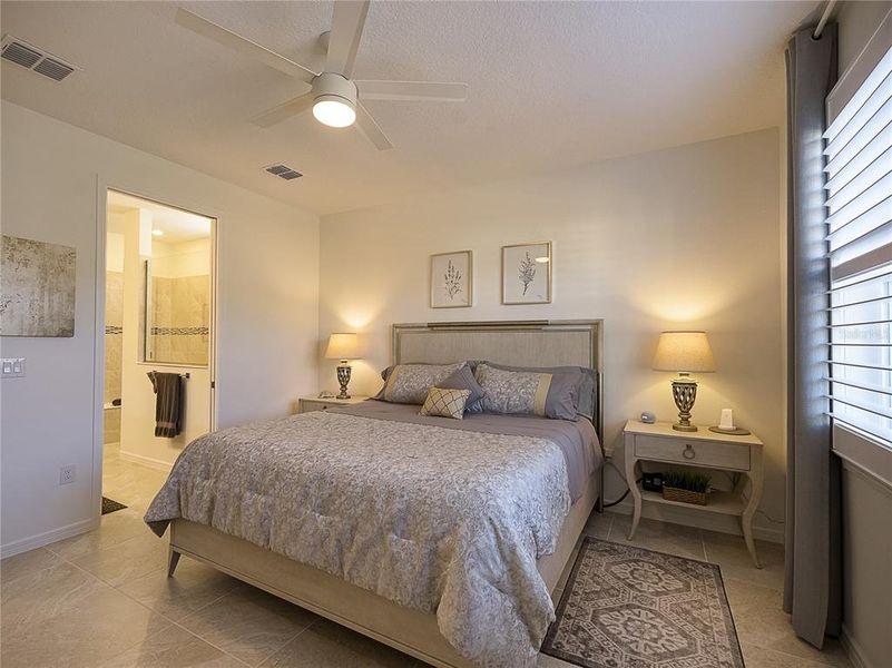 Furnished interior view inside a new home in Del Webb Stone Creek, Ocala (Image 25).