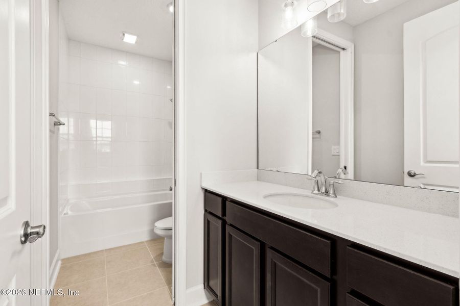 Furnished interior view inside a new home in Sandy Ridge, Yulee (Image 8).