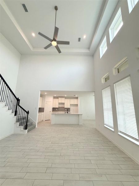 Spacious, unfurnished interior of a new home in , Iowa Colony (Image 11).