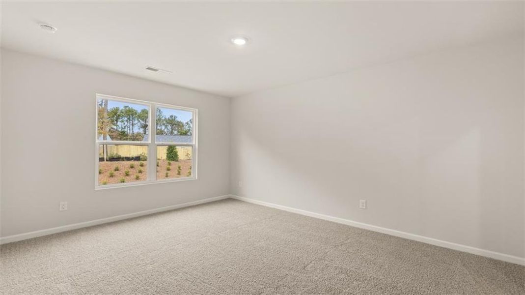 Spacious, unfurnished interior of a new home in Willowbrook, Winder (Image 32).