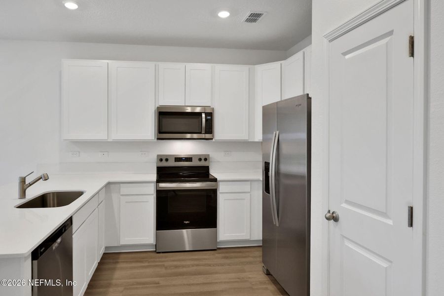 Furnished interior view inside a new home in Kasen Oaks, Jacksonville (Image 10).