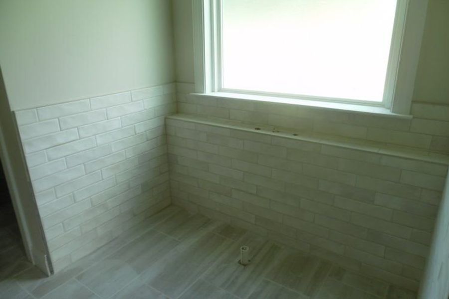 Spacious, unfurnished interior of a new home in Durham Estates, Sharpsburg (Image 22).