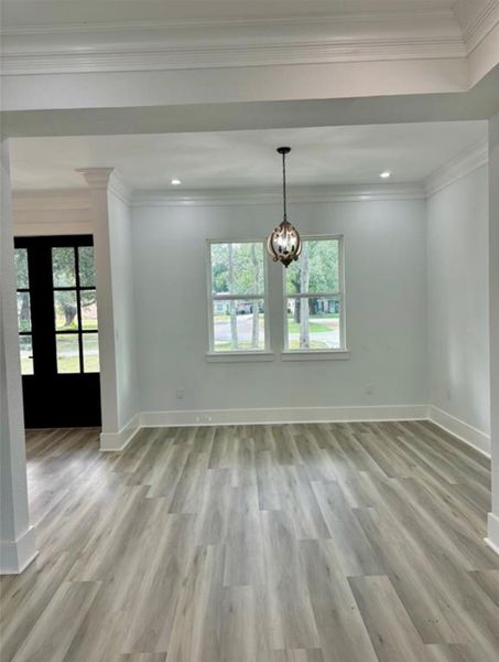 Spacious, unfurnished interior of a new home in , Conroe (Image 32).