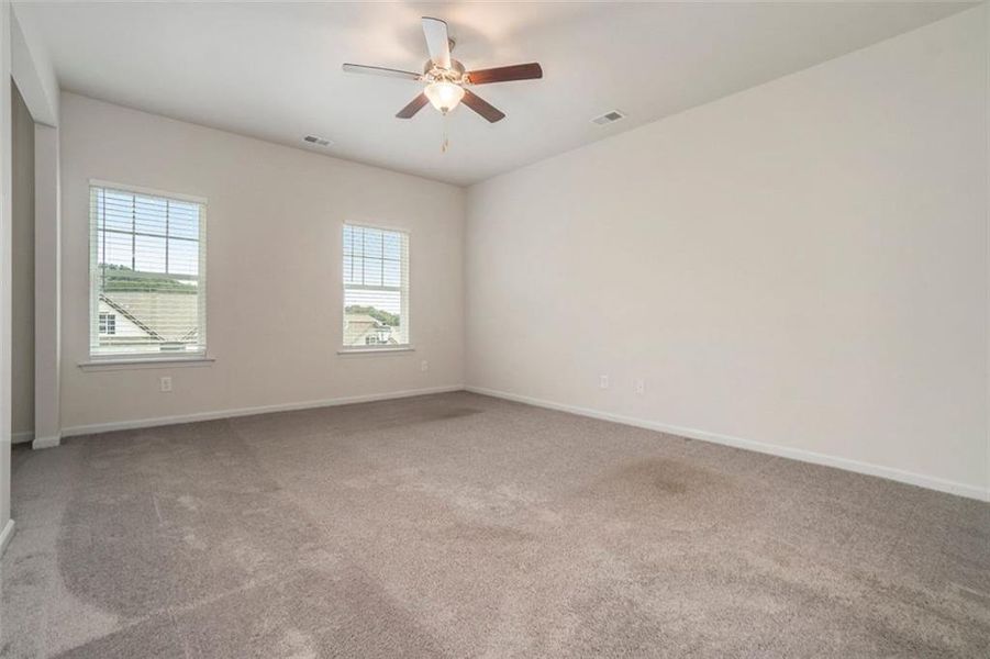 Spacious, unfurnished interior of a new home in , Cartersville (Image 22).
