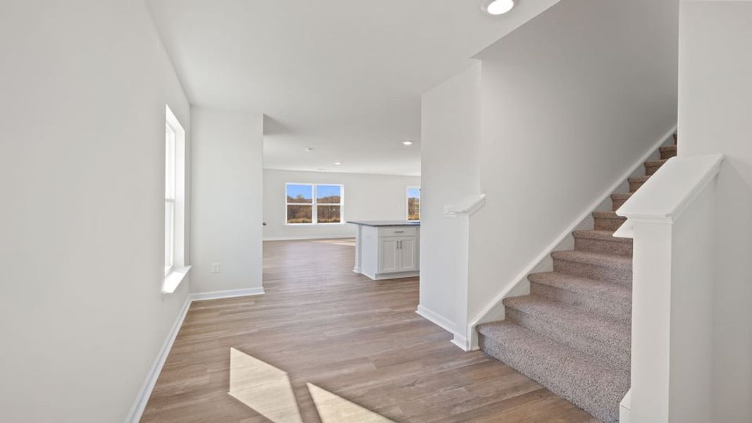 Spacious, unfurnished interior of a new home in Durbin Meadows, Fountain Inn (Image 12).