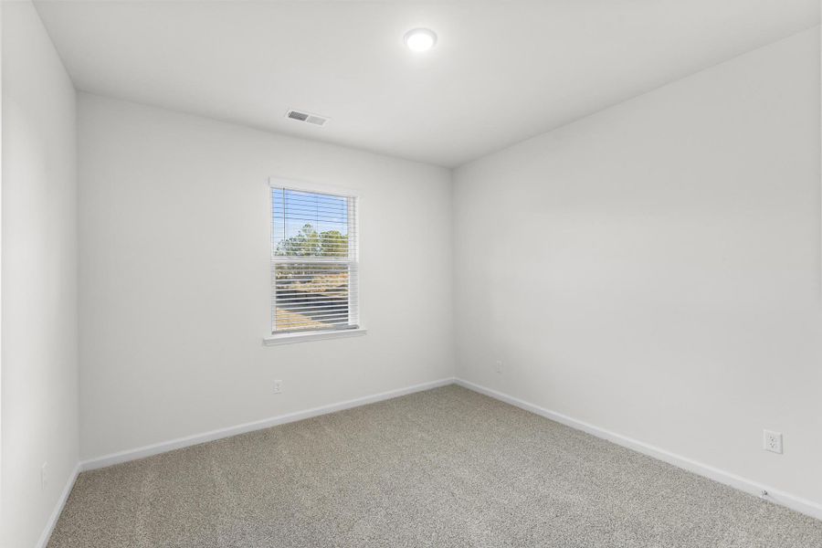 Representative unfurnished interior of a home built from the Saluda by Veranda Homes in Heritage Bay, Sumter (Image 22).