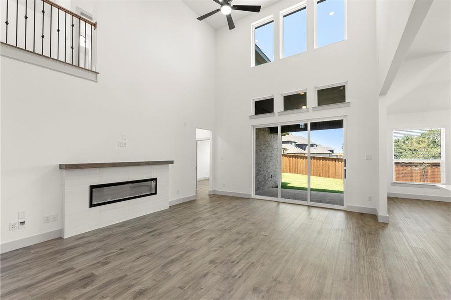 13. 544 Wickerdale - Family