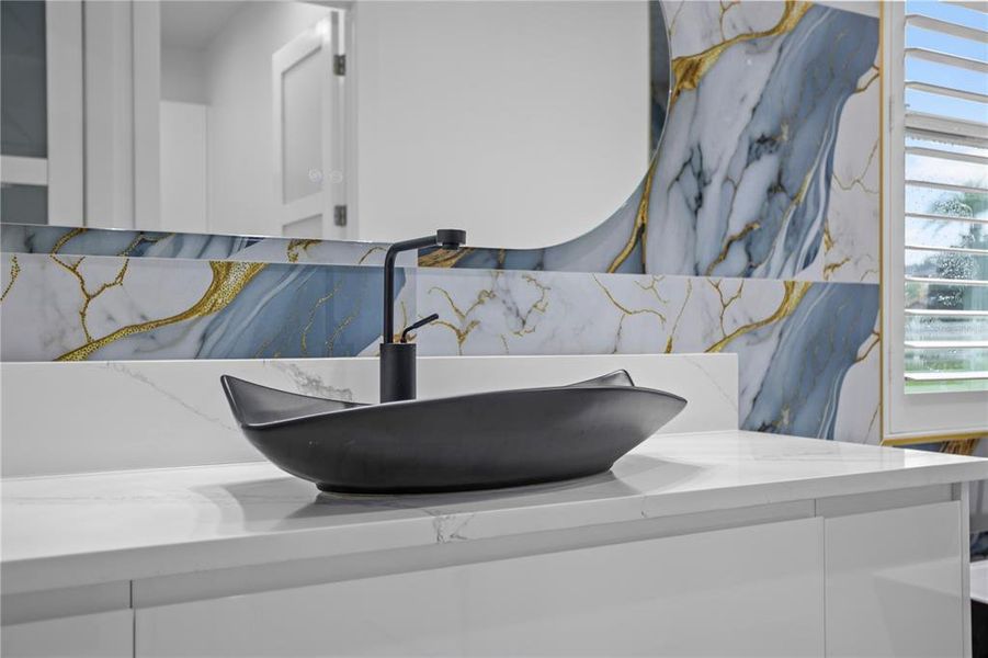 Close-up of interior finishes inside a home in , Eustis (Image 45).