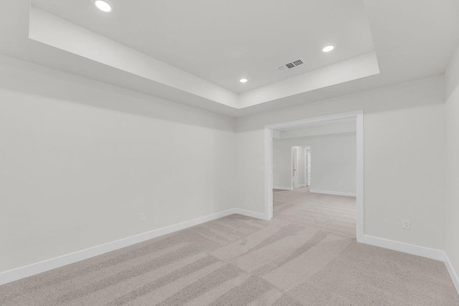 Spacious, unfurnished interior of a new home in Santa Rita Ranch - 60', Liberty Hill (Image 23). Spacious, unfurnished interior of a new home in Santa Rita Ranch - 60', Liberty Hill (Image 23).