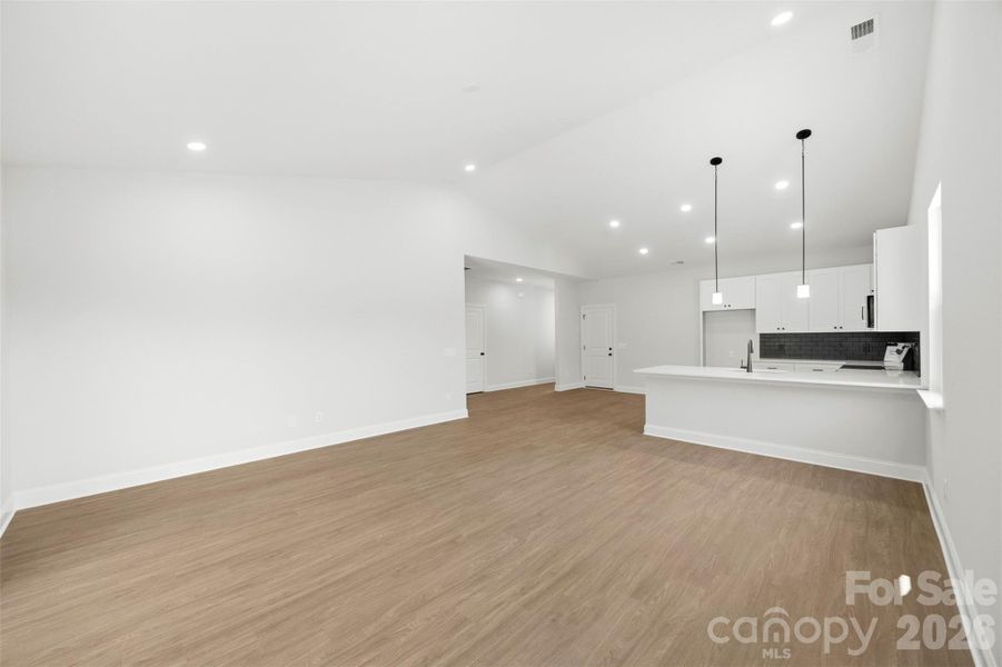 Spacious, unfurnished interior of a new home in , Salisbury (Image 29).